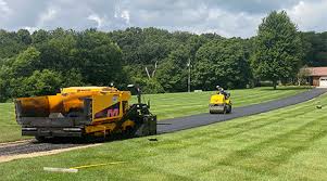 Best Driveway Snow Removal Preparation  in Kingsford, MI